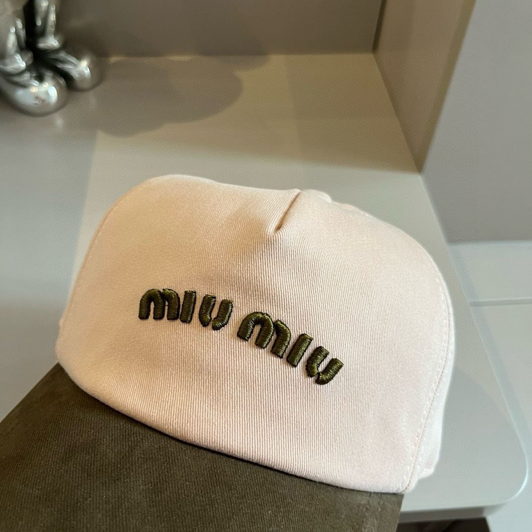 Miu Miu Caps